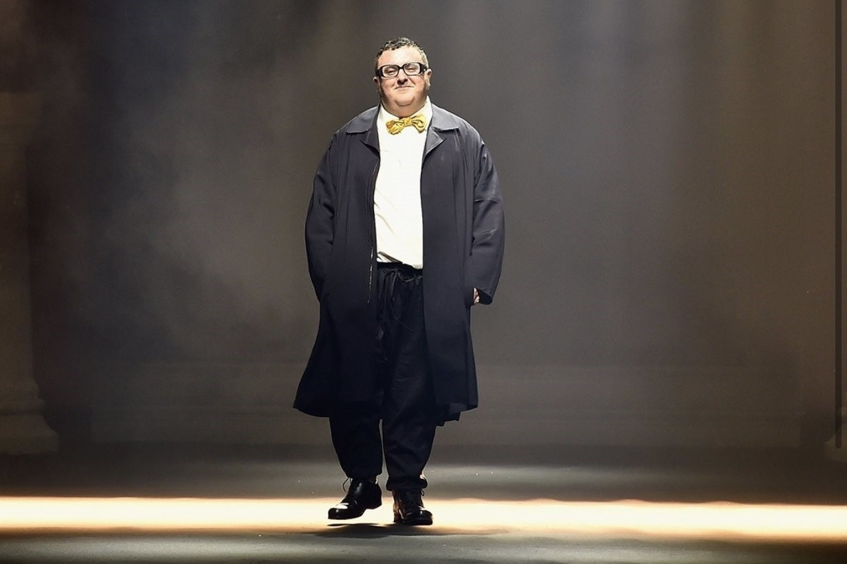 Alber Elbaz: Πέθανε από κορονοϊό ο διάσημος σχεδιαστής μόδας
