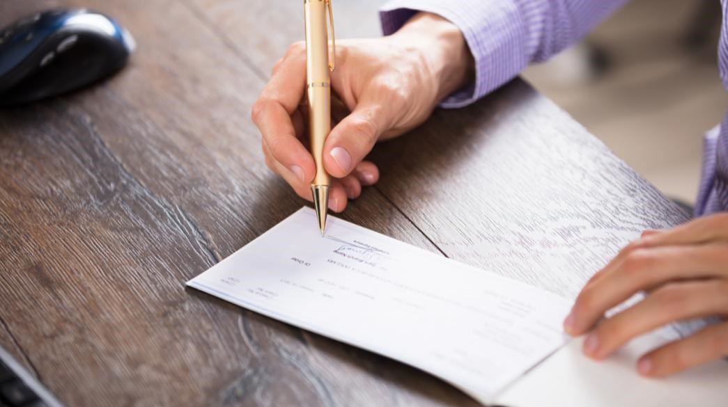 Επιταγές: Η προθεσμία δήλωσης αξιογράφων που λήγουν τον Απρίλιο – Ο “πονοκέφαλος” στο ΥΠΟΙΚ