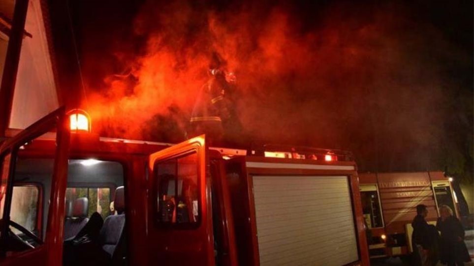 Πυρκαγιά σε διαμέρισμα στην Αθήνα – Στο νοσοκομείο με αναπνευστικά δύο γυναίκες
