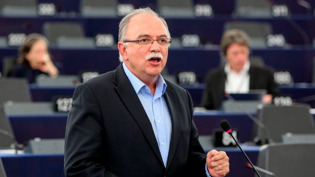 Παπαδημούλης σε Μισέλ: Είχατε μια ευκαιρία να ζητήσετε συγγνώμη για το sofagate και την χάσατε