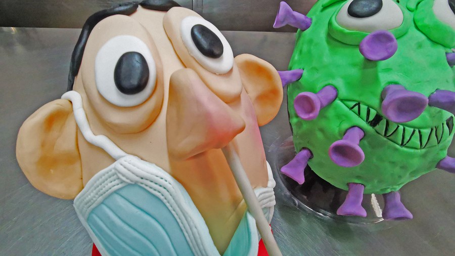 Κορονοϊός: Το self test έγινε πασχαλινό σοκολατένιο αυγό