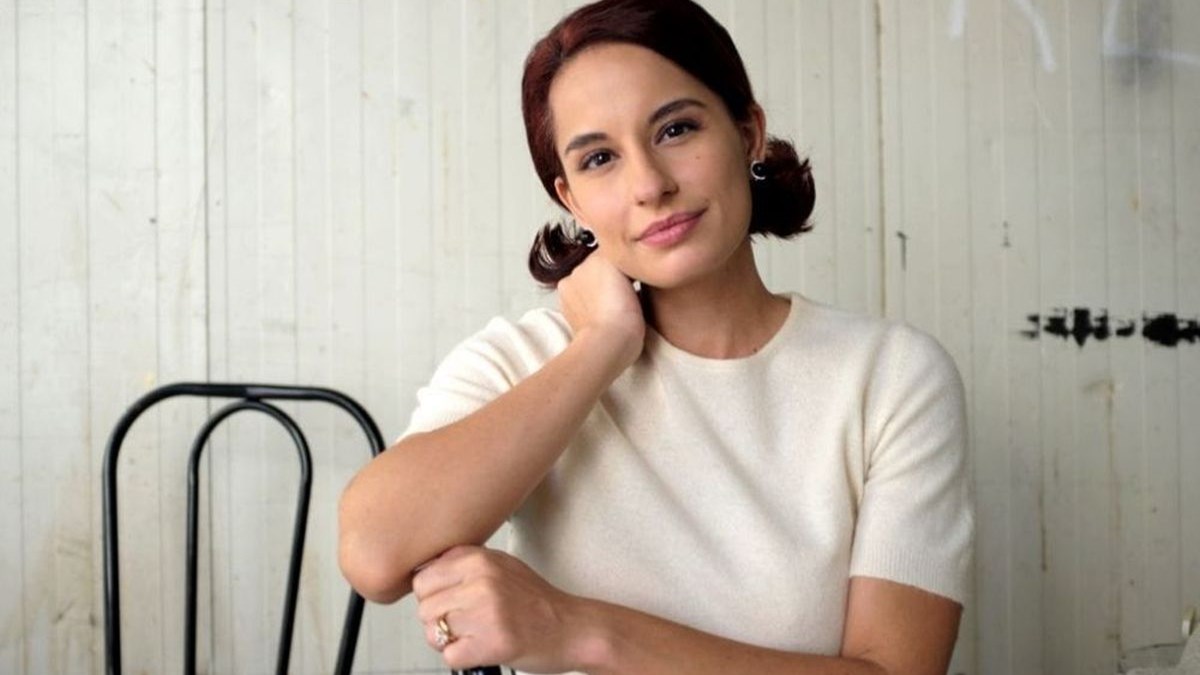 Από τις “Άγριες Μέλισσες” στο “Κάποτε στο Βόσπορο” της Σπυράτου η Νεφέλη Κουλούρη