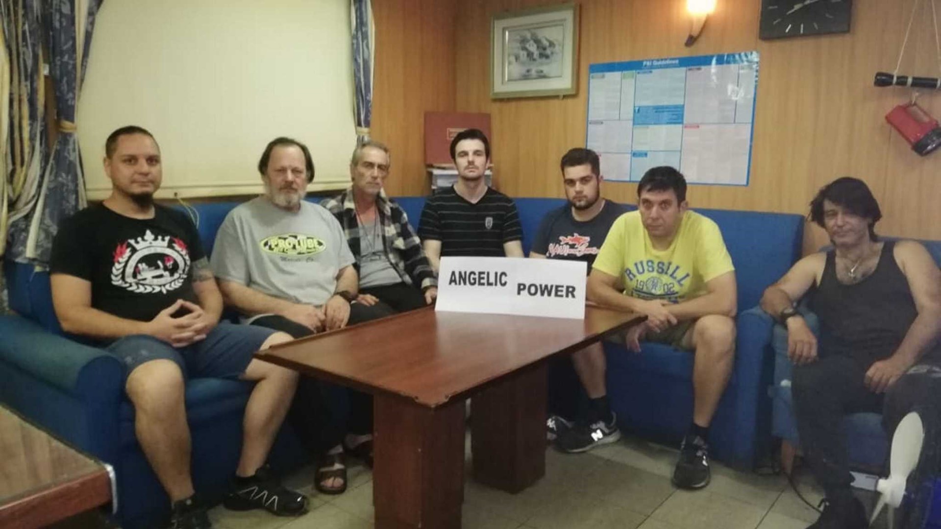 Επιστρέφουν στην Ελλάδα επτά Έλληνες ναυτικοί του πλοίου “ANGELIC POWER”