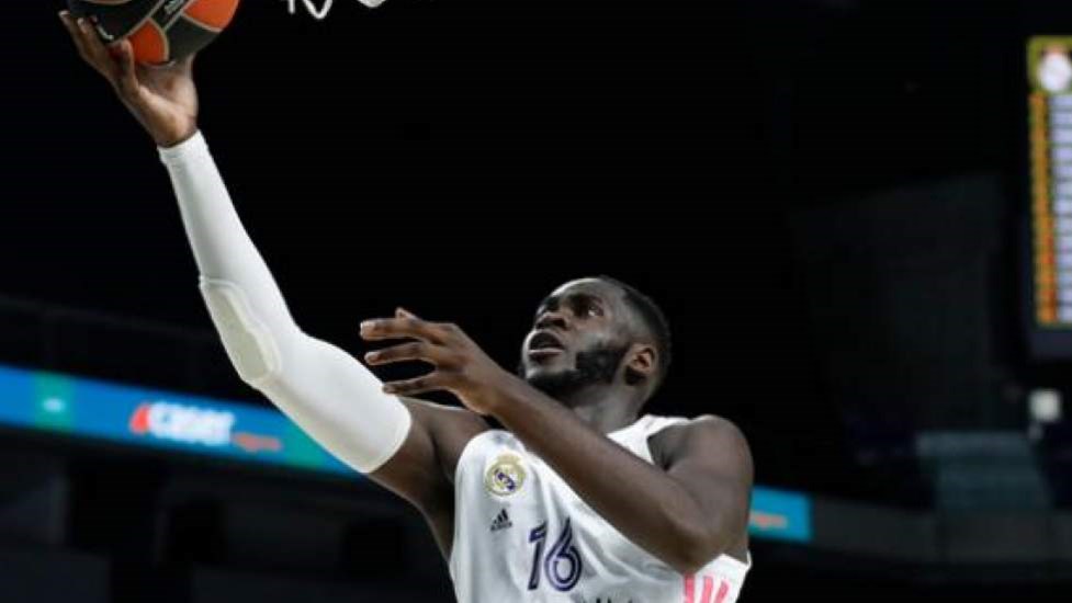 Euroleague: Με Γκαρούμπα η Ρεάλ έμεινε “ζωντανή” για την πρόκριση της στο Final four -ΒΙΝΤΕΟ