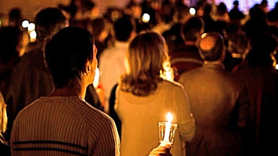 Επιτάφιος: Πώς θα γίνει η περιφορά και το προσκύνημα – Όλα τα μέτρα που ισχύουν για τις εκκλησίες