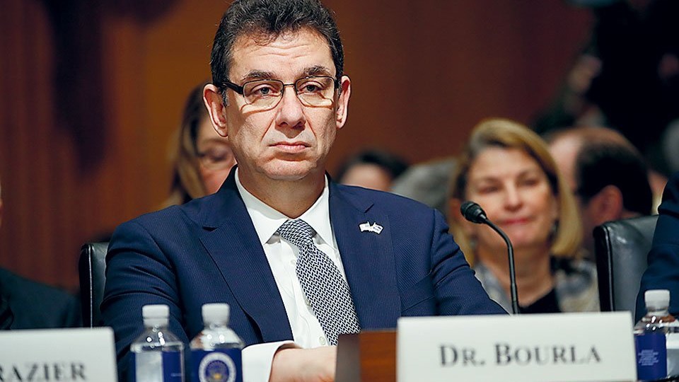 Pfizer/BioNtech: Αίτηση στον ΕΜΑ για επέκταση εμβολίων σε παιδιά 12-15 ετών