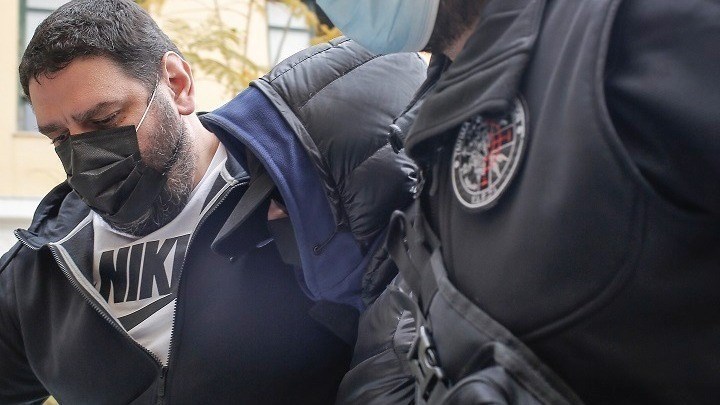 Μένιος Φουρθιώτης: Απολογείται σήμερα – Για δύο κακουργήματα και επτά πλημμελήματα