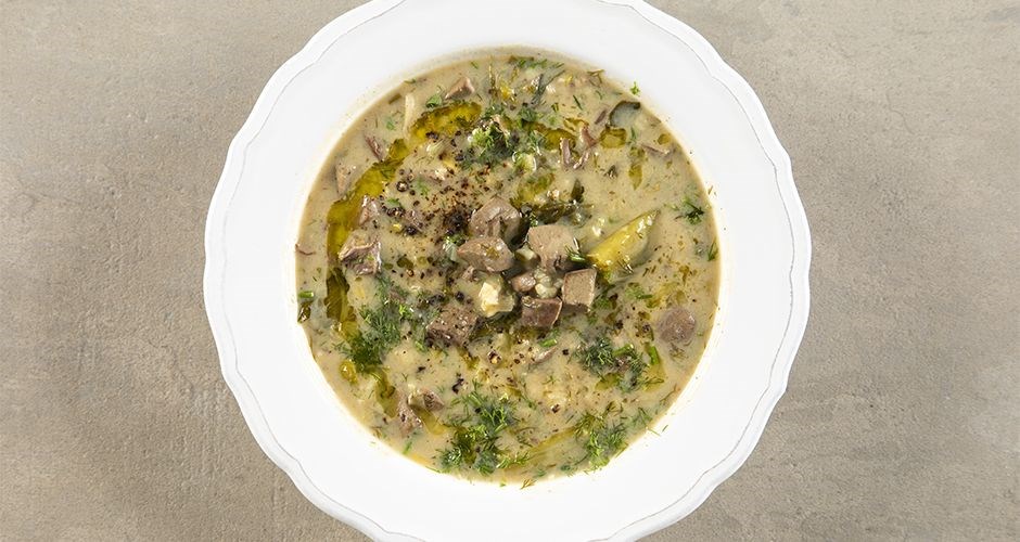 Πάσχα 2021: 3 + 1 συνταγές για μαγειρίτσα