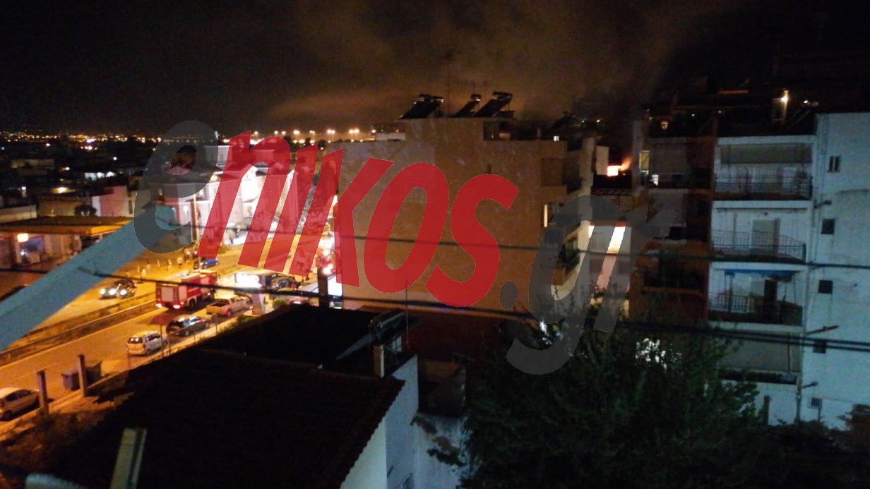 Πάτρα: Φωτιά σε πολυκατοικία στην οδό Βενιζέλου – Μεγάλη κινητοποίηση της Πυροσβεστικής