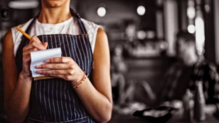 Τουρισμός- επισιτισμός: Πότε κλείνει η πλατφόρμα για την έκτακτη αποζημίωση – Πώς θα καταβληθεί