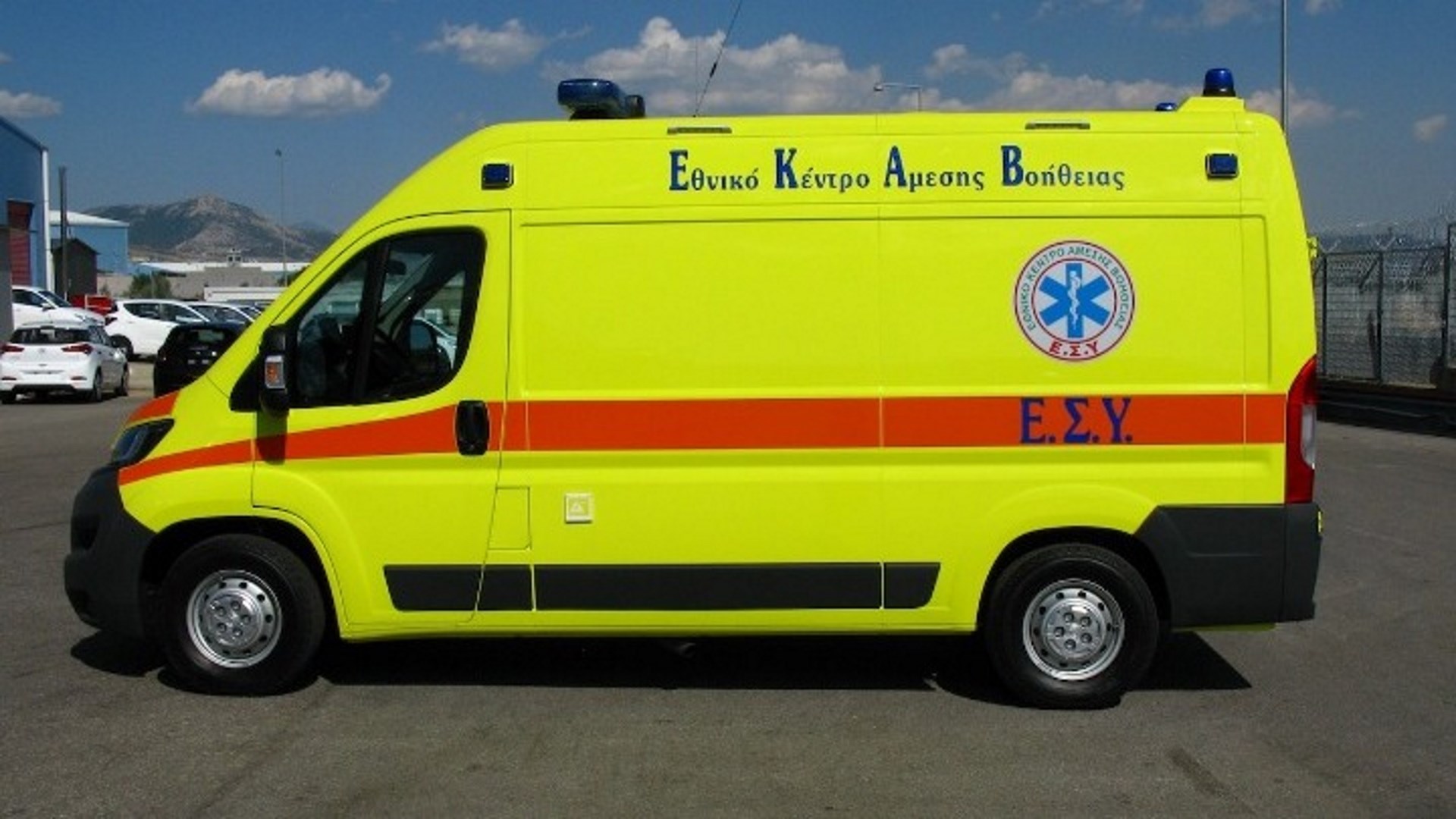 Γρεβενά: Έκλεψαν το όχημα του δήμου, τράκαραν και κατέληξαν στο νοσοκομείο
