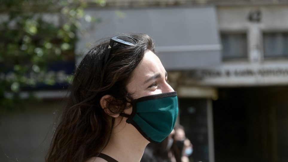 Παγώνη: Μέσα Σεπτεμβρίου πετάμε τις μάσκες