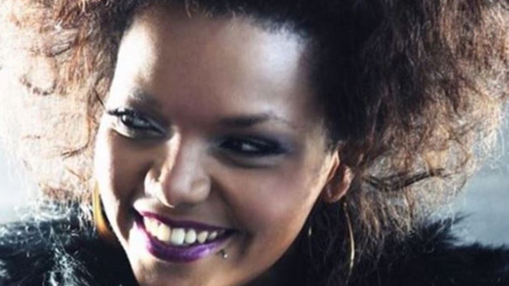 Η Ίντρα Κέιν θα παίξει και θα τραγουδήσει στο “Λεωφορείο ο πόθος” που έρχεται στο Εθνικό