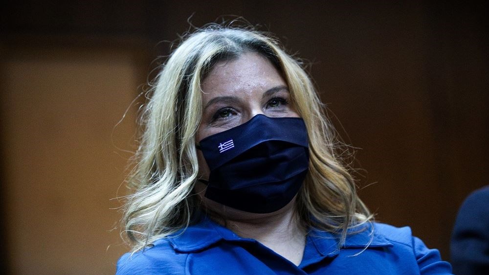 Κορονοϊός: Με AstraZeneca εμβολιάστηκε η υφυπουργός Εργασίας, Μαρία Συρεγγέλα