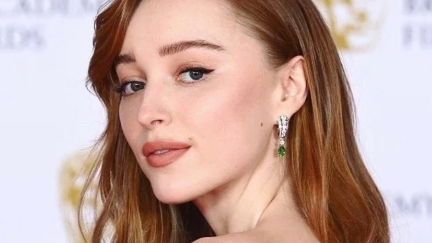 Νέος έρωτας για τη “Δάφνη” του Bridgerton