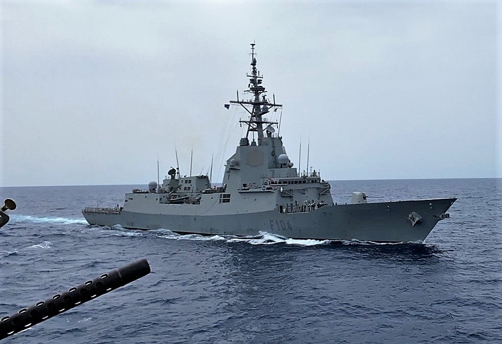 Η Φρεγάτα «ΕΛΛΗ» με το ισπανικό θηρίο «Mendez Nunez» – ΦΩΤΟ