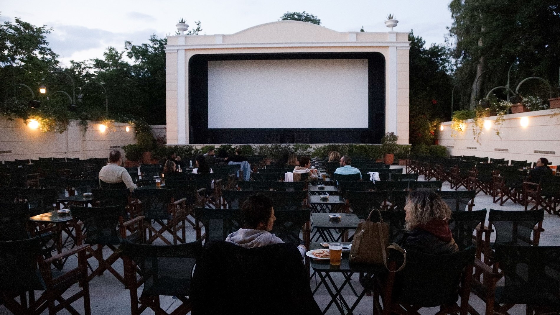 Πολιτισμός: Πότε ανοίγουν τα μουσεία – Το σχέδιο για συναυλίες και κινηματογράφους