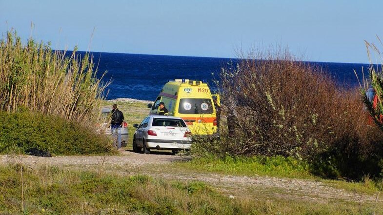 Πάτρα: Πολίστρια έσωσε τρεις λουόμενους που κινδύνεψαν να πνιγούν – Περιγράφει το πώς τα κατάφερε