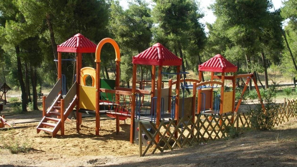 Παιδικές κατασκηνώσεις: Παράταση των αιτήσεων για το πρόγραμμα του ΟΑΕΔ