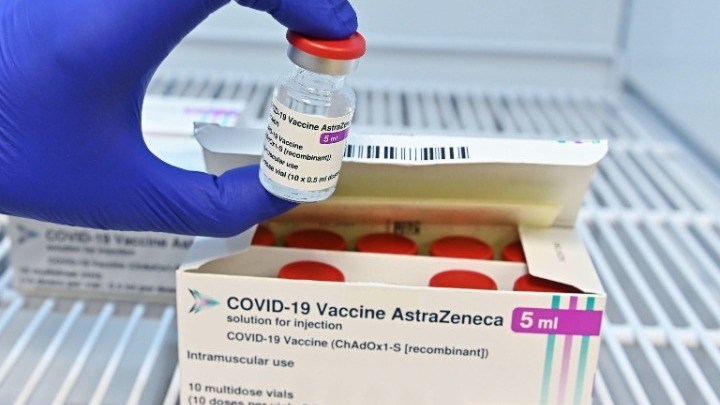 Εμβόλιο Astrazeneca: Αλλαγή πλεύσης από την Κομισιόν; Η αινιγματική δήλωση περί μελλοντικών συμβάσεων