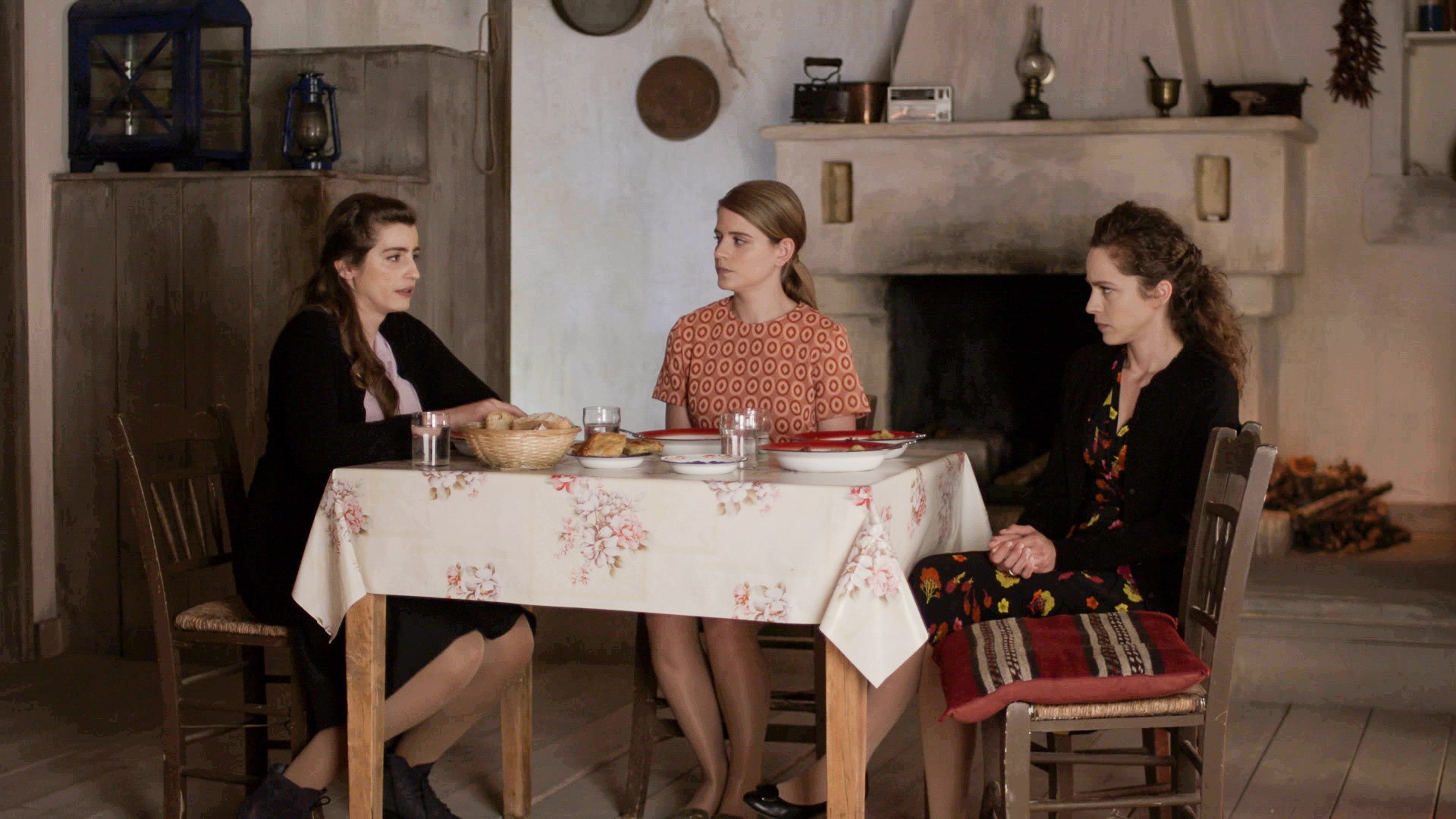 Άγριες Μέλισσες: Η Ανέτ εκβιάζει τον Δούκα ότι θα αποκαλύψει την αλήθεια