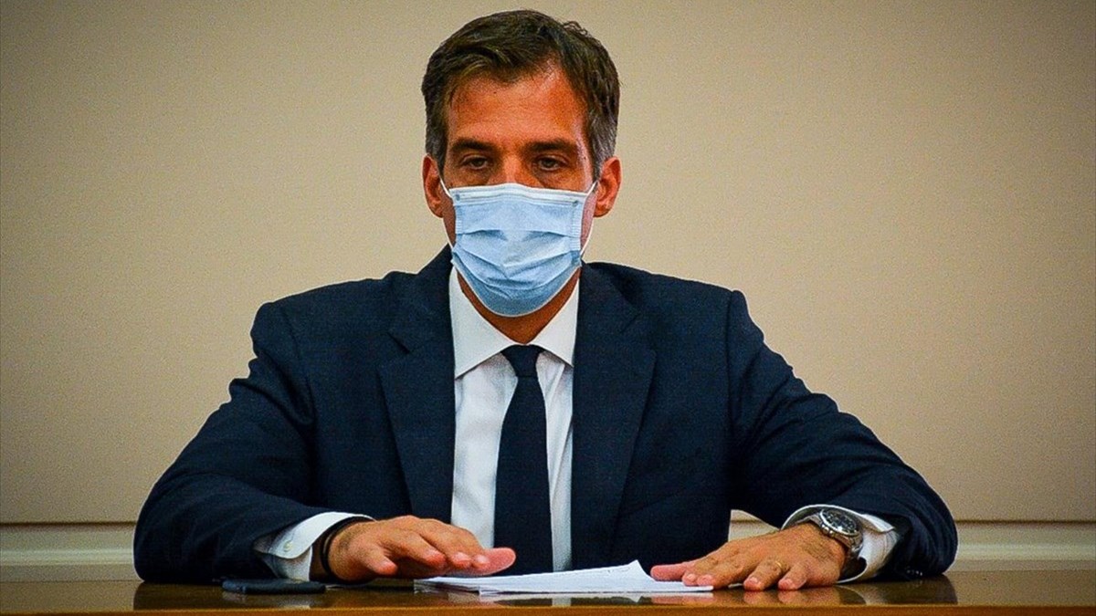 Αρκουμανέας: Σχέδιο για τοπικά lockdown ακόμη και το καλοκαίρι – Πότε θα εμβολιασθούν οι 18 ετών και άνω