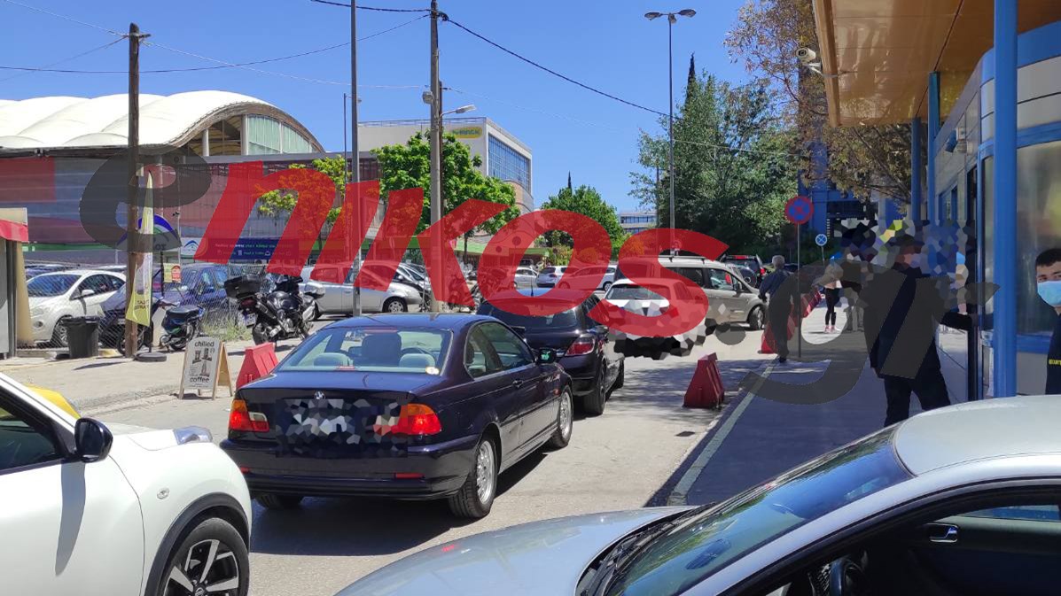 Μποτιλιάρισμα λόγω… εμβολίου – ΦΩΤΟ αναγνώστη