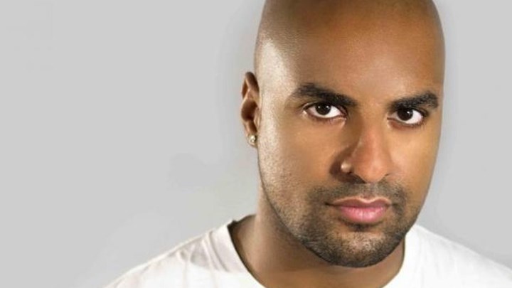 Ησαΐας Ματιάμπα: Δέχθηκα ρατσιστική επίθεση μέσα σε αστυνομικό τμήμα – “Όλοι οι μαύροι έξω”