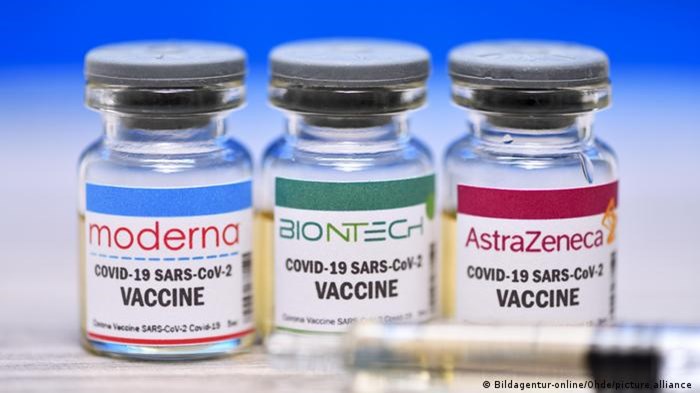 Κορονοϊός: Δύο δόσεις με διαφορετικά εμβόλια – Τι συμβαίνει όταν αναμειχθούν