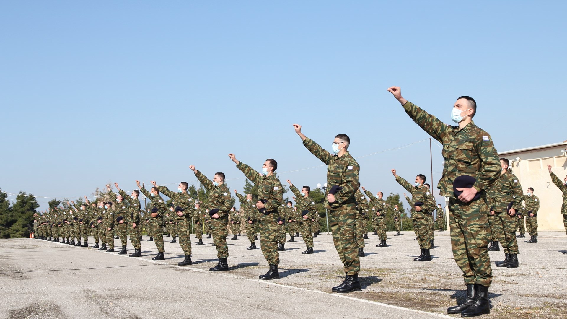 Θητεία: Τι αλλάζει σε όσους καταταγούν τις επόμενες ημέρες λόγω κορονοϊού