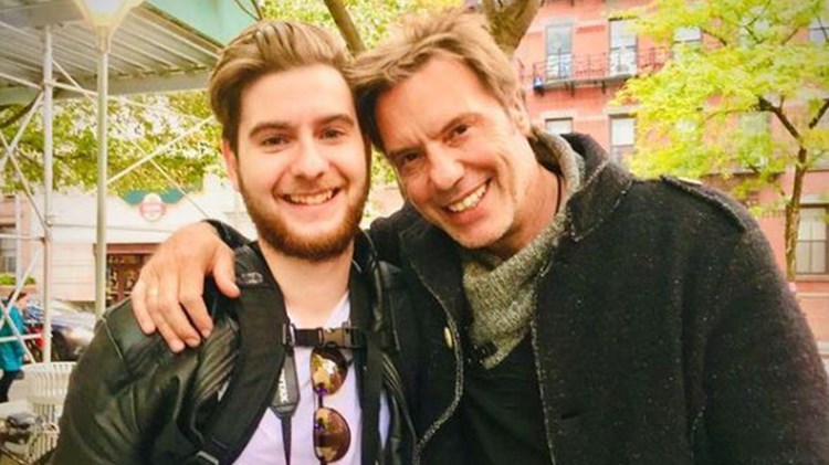 Στράτος Τζώρτζογλου: Κάηκε ολοσχερώς το εστιατόριο που συνεργάζεται ο γιος του – ΒΙΝΤΕΟ