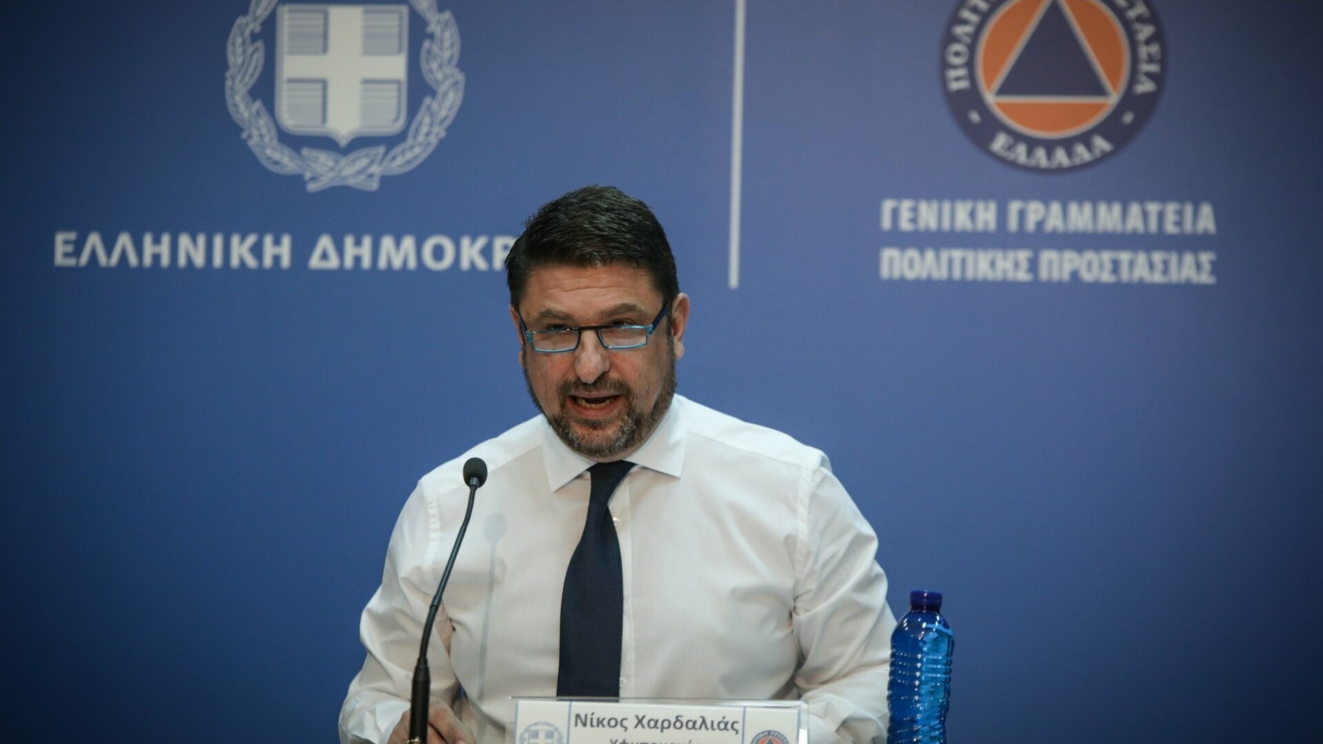 Κορονοϊός: “Καμπανάκι” Χαρδαλιά για δέκα περιοχές – Η έκκληση προς κατοίκους και επισκέπτες