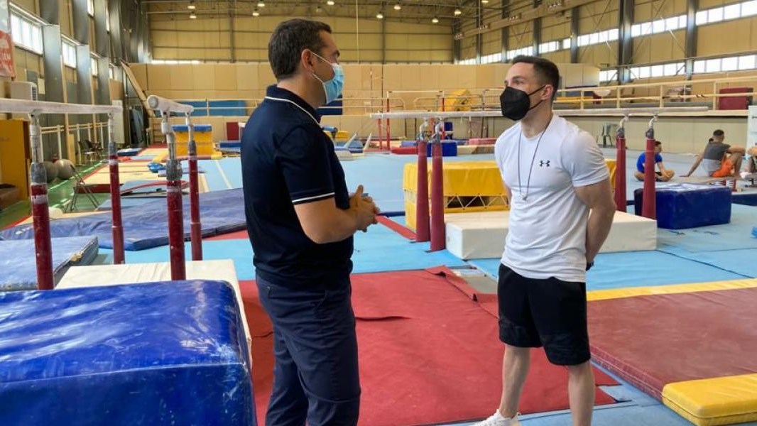 Τσίπρας προς Πετρούνια: Είμαστε ευγνώμονες για τις επιτυχίες σας