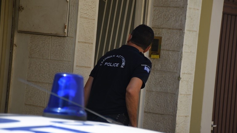 Τραγωδία στην Κρήτη: Δύο άνθρωποι βρέθηκαν κρεμασμένοι με διαφορά λίγων λεπτών