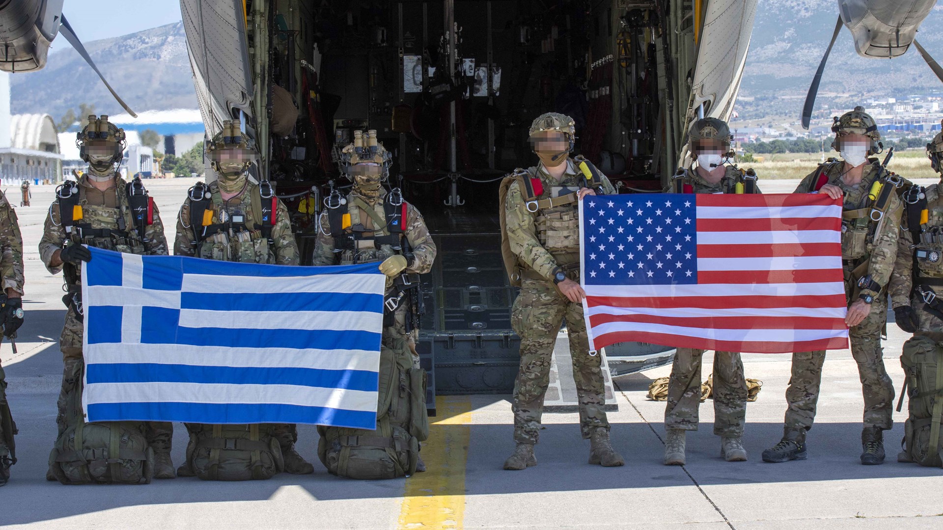Κλεμμένος Κέρβερος: Άσκηση των Ειδικών Δυνάμεων Ελλάδας – ΗΠΑ στον Σαρωνικό – ΒΙΝΤΕΟ & ΦΩΤΟ