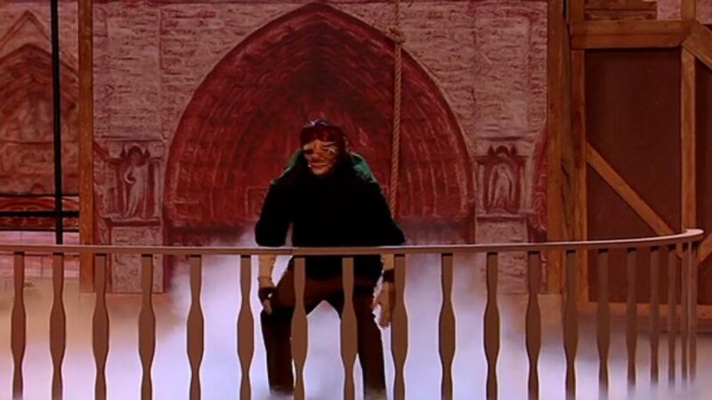 YFSF: Μεγάλος νικητής ο Ίαν Στρατής – “Έκλεψε” την παράσταση σαν Κουασιμόδος – ΒΙΝΤΕΟ