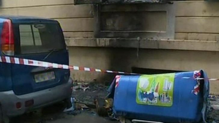 Θεσσαλονίκη: Επίθεση με γκαζάκια στο Γερμανικό Ινστιτούτο Γκαίτε – ΒΙΝΤΕΟ