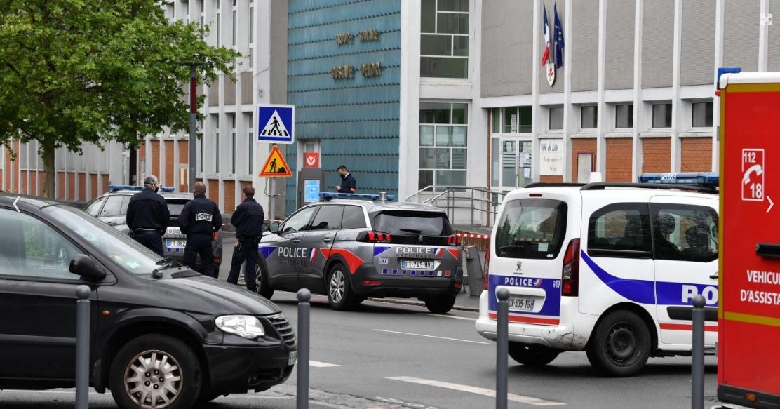 Συναγερμός στη Γαλλία: Εκκενώθηκε σχολείο στη Λιλ έπειτα από τηλεφώνημα για βόμβα – ΒΙΝΤΕΟ