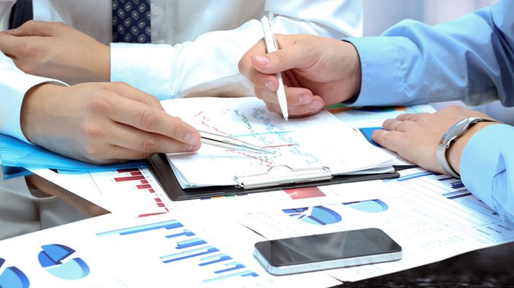 Επιχορηγήσεις: Ακατάσχετες για τα «πρώτα έξοδα» – Απαλλαγή και από… τις ενημερότητες