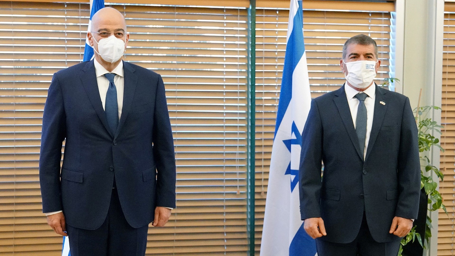 Επίσκεψη Δένδια σε Ισραήλ, Παλαιστίνη – Η συνάντηση με τον Πατριάρχη Ιεροσολύμων