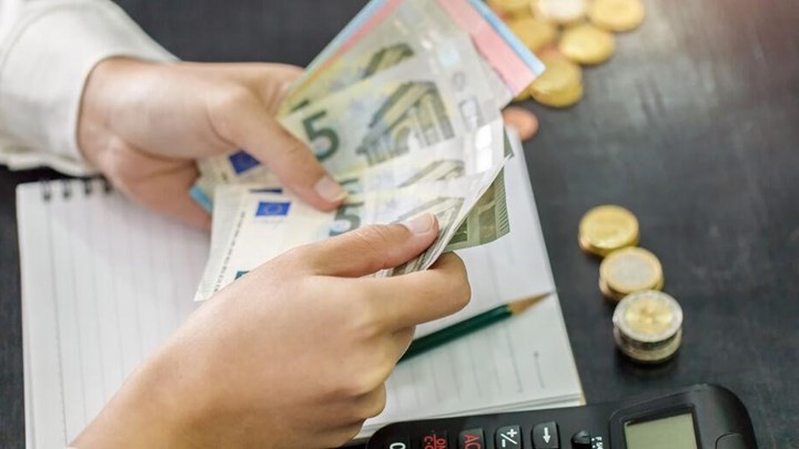 Αναστολές συμβάσεων εργασίας: Ποιες επιχειρήσεις έχουν τη δυνατότητα υποβολής δηλώσεων