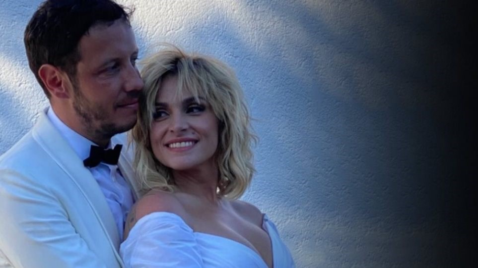 Σπύρος Δημητρίου: Το συγκινητικό “αντίο” του συζύγου της Ελεωνόρας Ζουγανέλη στη μητέρα του – ΦΩΤΟ