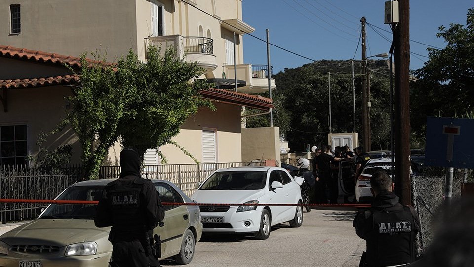 Γλυκά Νερά: Έρευνες της ΕΛ.ΑΣ. μέσω Κορυδαλλού και άλλων φυλακών – Στο μικροσκόπιο η αγοραπωλησία οικοπέδου