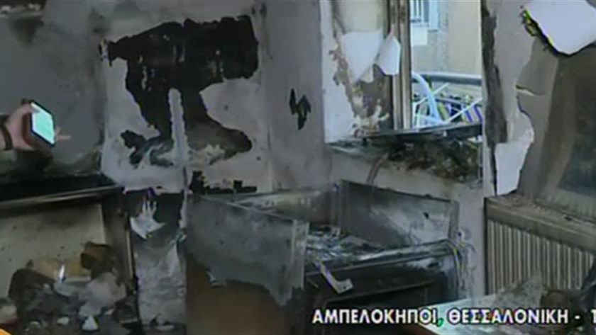 Θεσσαλονίκη: Επιχείρηση διάσωσης λόγω φωτιάς σε διαμέρισμα – ΒΙΝΤΕΟ
