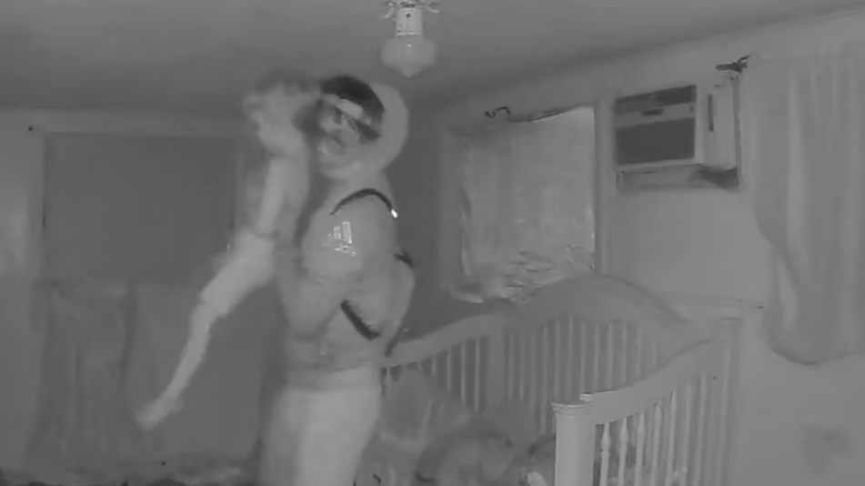 Φρίκη στις ΗΠΑ: Απήγαγε 4χρονο και επέστρεψε δύο ώρες μετά για τον αδελφό του – Το παιδί βρέθηκε νεκρό