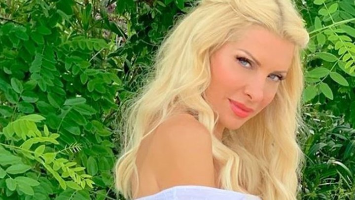 Ελένη Μενεγάκη: Η τρυφερή αφιέρωση από τον αδελφό της