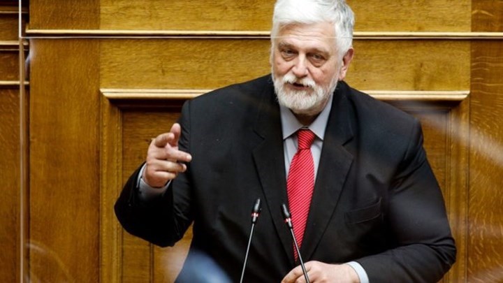 Γιάννης Λοβέρδος: Τι απάντησε μετά τον σάλο με τις δηλώσεις του για τη συνεπιμέλεια