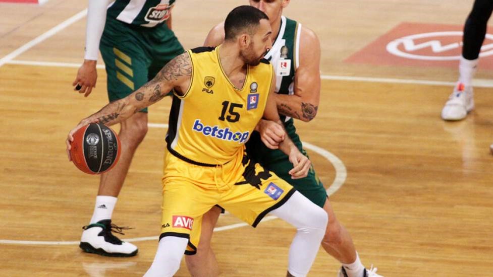 Ημιτελικά Basket League: «Ζωντανή» η ΑΕΚ που νίκησε 92-80 τον Παναθηναϊκό και ισοφάρισε 1-1