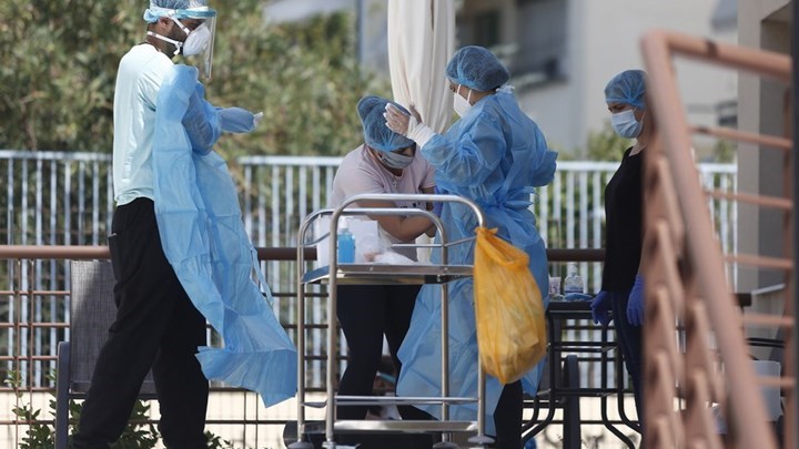 Κορονοϊός: Πού εντοπίζονται τα 1.505 νέα κρούσματα – Η γεωγραφική κατανομή