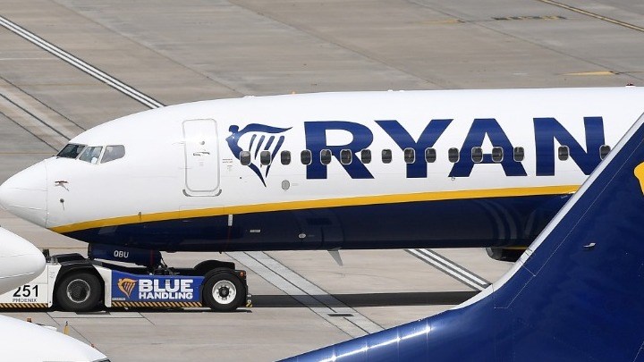 ΥΠΑ: Διαψεύδει ότι οι ελληνικές Αρχές είχαν πληροφορίες για την απειλή στην πτήση της Ryanair